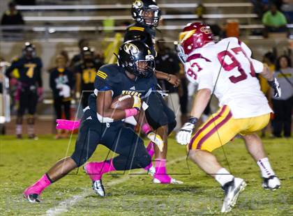 Thumbnail 2 in Clovis West vs. Edison photogallery.