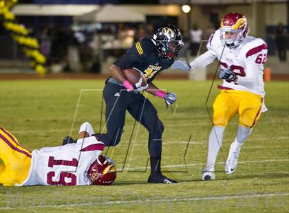 Thumbnail 3 in Clovis West vs. Edison photogallery.