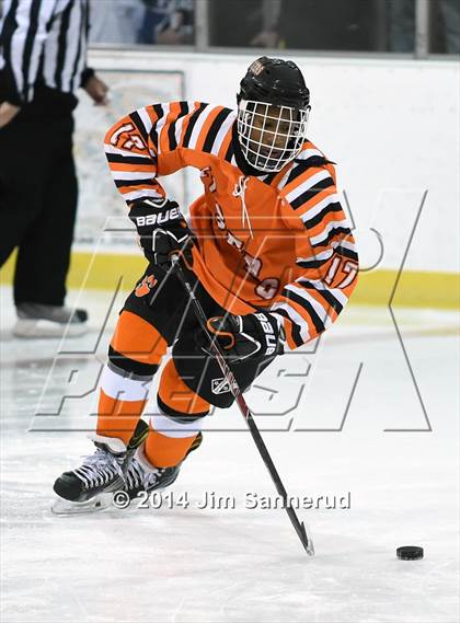 Thumbnail 3 in White Plains vs Archbishop Stepinac (Guy Mathews Invitational Tournament) photogallery.