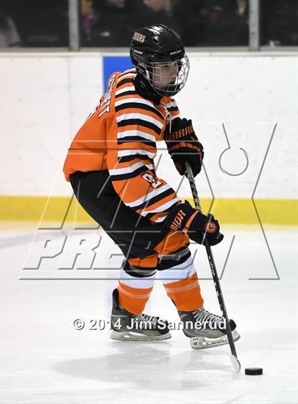 Thumbnail 1 in White Plains vs Archbishop Stepinac (Guy Mathews Invitational Tournament) photogallery.