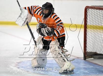 Thumbnail 2 in White Plains vs Archbishop Stepinac (Guy Mathews Invitational Tournament) photogallery.