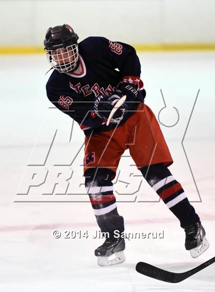 Thumbnail 1 in White Plains vs Archbishop Stepinac (Guy Mathews Invitational Tournament) photogallery.