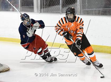 Thumbnail 1 in White Plains vs Archbishop Stepinac (Guy Mathews Invitational Tournament) photogallery.