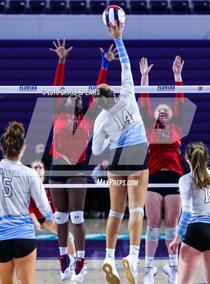 Thumbnail 3 in Vanguard @ Ponte Vedra (FHSAA 5A Final) photogallery.