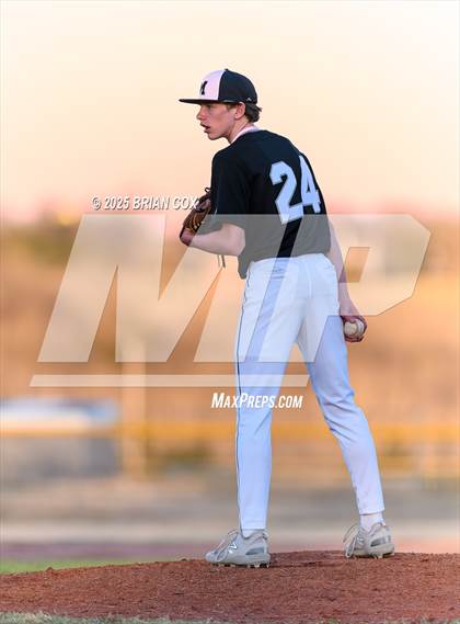 Thumbnail 2 in Marshall @ Cotter photogallery.