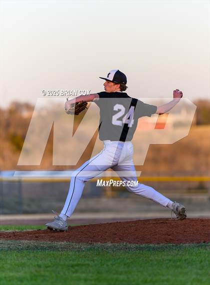 Thumbnail 3 in Marshall @ Cotter photogallery.