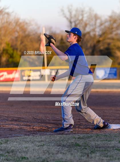 Thumbnail 1 in Marshall @ Cotter photogallery.