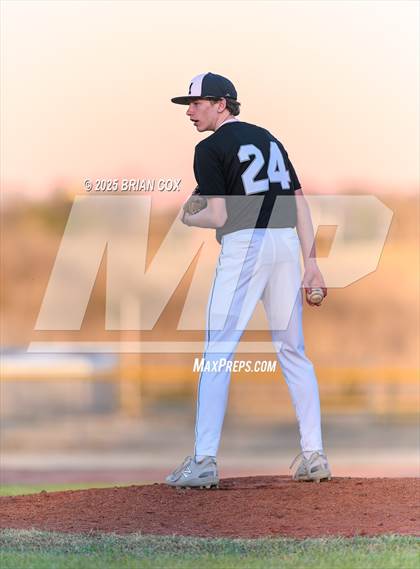 Thumbnail 1 in Marshall @ Cotter photogallery.