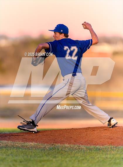 Thumbnail 2 in Marshall @ Cotter photogallery.