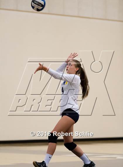 Thumbnail 1 in Del Oro @ Oak Ridge photogallery.