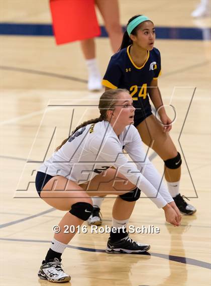 Thumbnail 2 in Del Oro @ Oak Ridge photogallery.