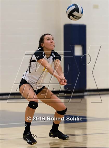 Thumbnail 1 in Del Oro @ Oak Ridge photogallery.
