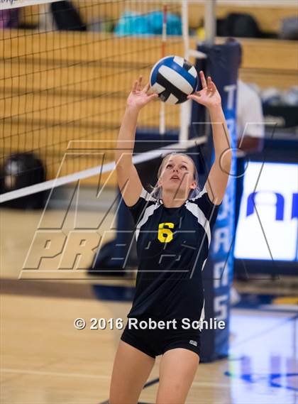 Thumbnail 1 in Del Oro @ Oak Ridge photogallery.