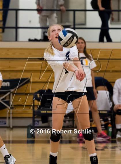 Thumbnail 3 in Del Oro @ Oak Ridge photogallery.