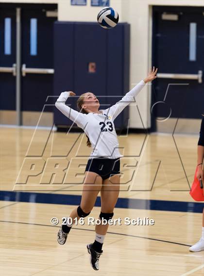 Thumbnail 1 in Del Oro @ Oak Ridge photogallery.