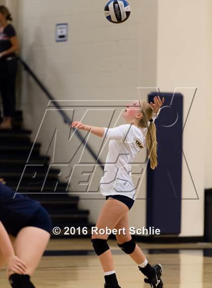 Thumbnail 2 in Del Oro @ Oak Ridge photogallery.