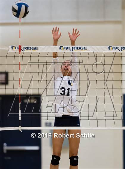 Thumbnail 3 in Del Oro @ Oak Ridge photogallery.