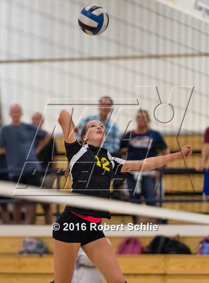 Thumbnail 1 in Del Oro @ Oak Ridge photogallery.