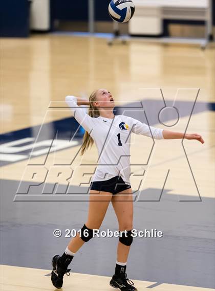 Thumbnail 2 in Del Oro @ Oak Ridge photogallery.