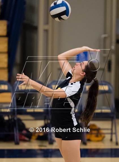 Thumbnail 3 in Del Oro @ Oak Ridge photogallery.