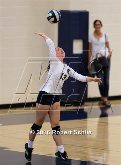 Thumbnail 2 in Del Oro @ Oak Ridge photogallery.