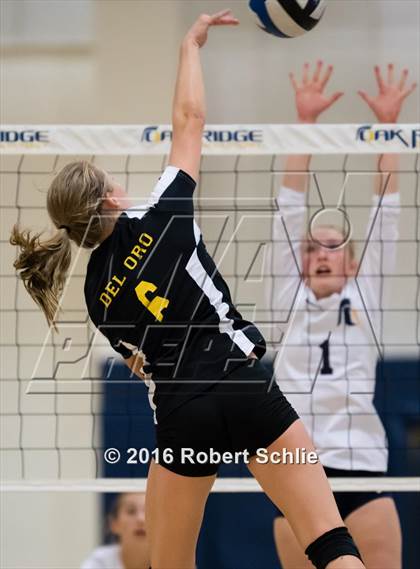 Thumbnail 1 in Del Oro @ Oak Ridge photogallery.