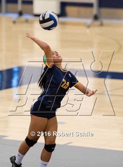 Thumbnail 2 in Del Oro @ Oak Ridge photogallery.