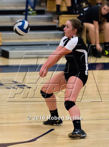 Thumbnail 2 in Del Oro @ Oak Ridge photogallery.