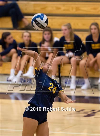Thumbnail 2 in Del Oro @ Oak Ridge photogallery.