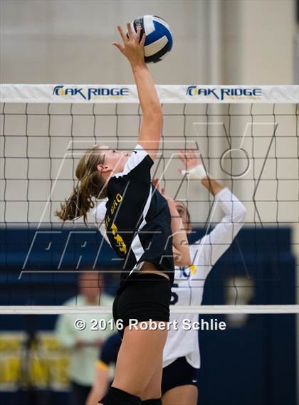 Thumbnail 3 in Del Oro @ Oak Ridge photogallery.