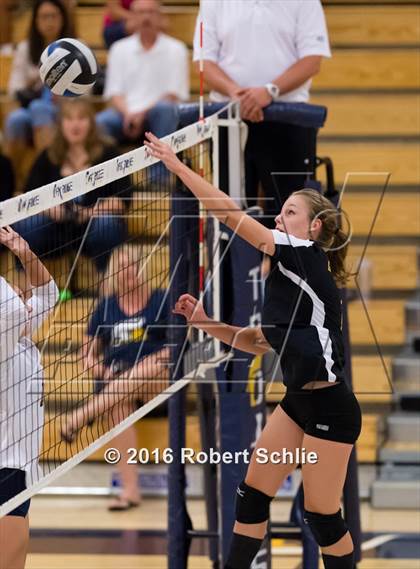 Thumbnail 3 in Del Oro @ Oak Ridge photogallery.
