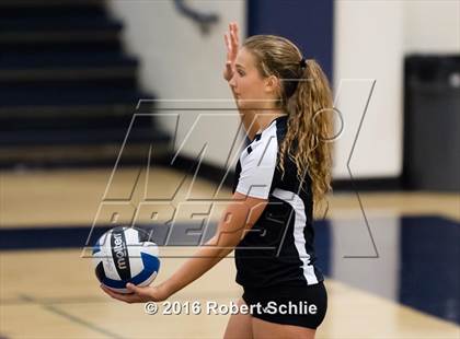 Thumbnail 2 in Del Oro @ Oak Ridge photogallery.