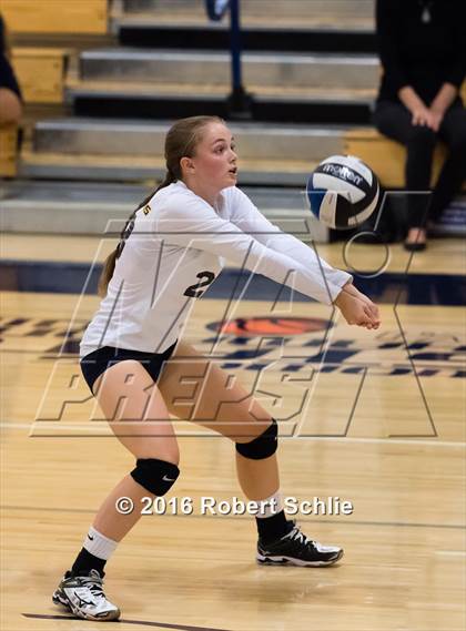 Thumbnail 2 in Del Oro @ Oak Ridge photogallery.