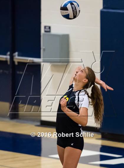 Thumbnail 3 in Del Oro @ Oak Ridge photogallery.