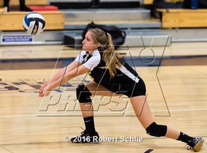 Thumbnail 1 in Del Oro @ Oak Ridge photogallery.