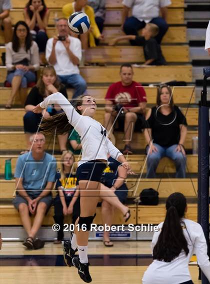 Thumbnail 1 in Del Oro @ Oak Ridge photogallery.