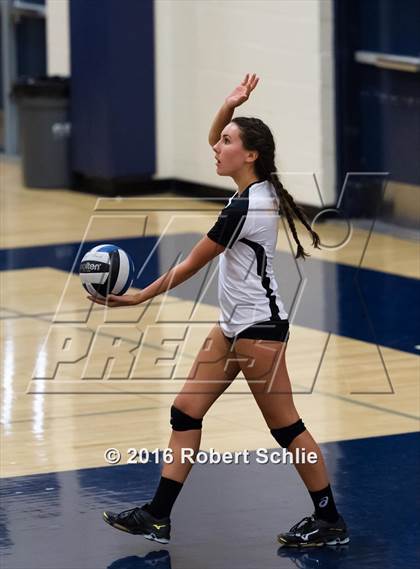 Thumbnail 3 in Del Oro @ Oak Ridge photogallery.