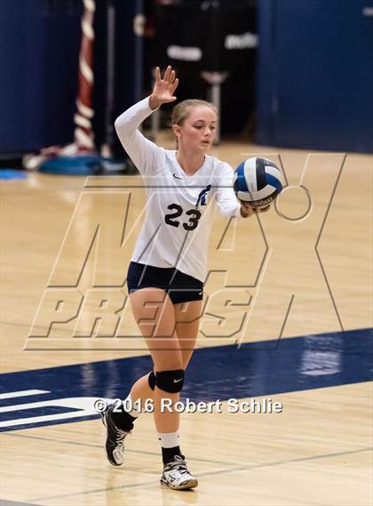 Thumbnail 2 in Del Oro @ Oak Ridge photogallery.