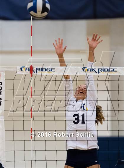 Thumbnail 2 in Del Oro @ Oak Ridge photogallery.