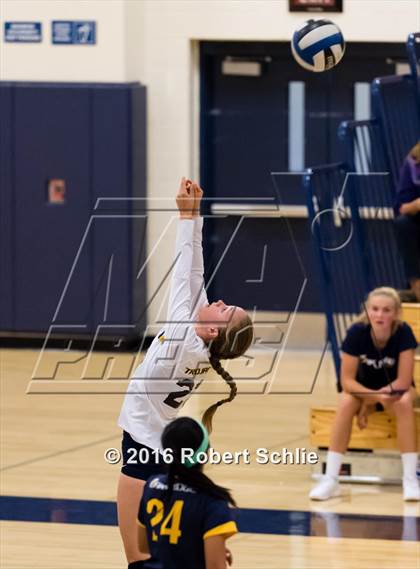 Thumbnail 3 in Del Oro @ Oak Ridge photogallery.