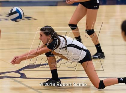 Thumbnail 3 in Del Oro @ Oak Ridge photogallery.