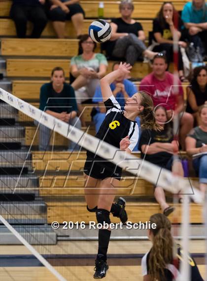 Thumbnail 1 in Del Oro @ Oak Ridge photogallery.