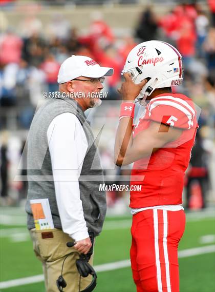 Thumbnail 3 in Kilgore @ El Campo (UIL 4A D1 Area Playoff) photogallery.