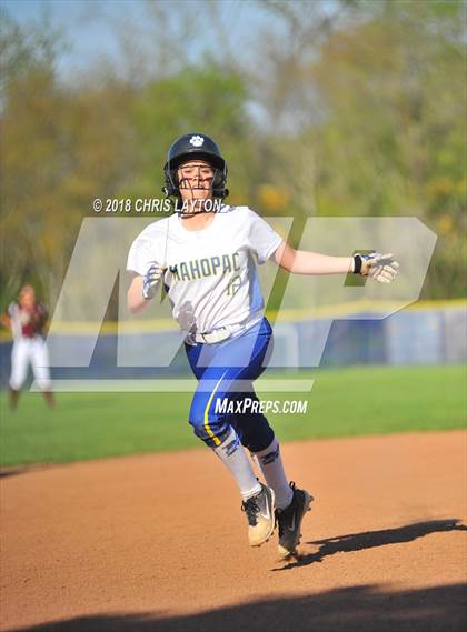 Thumbnail 3 in Arlington @ Mahopac photogallery.