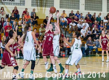 Thumbnail 3 in La Canada vs Santa Barbara (CIF SS D3 Playoff) photogallery.
