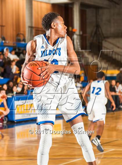 Thumbnail 2 in Oakland vs. Las Lomas photogallery.