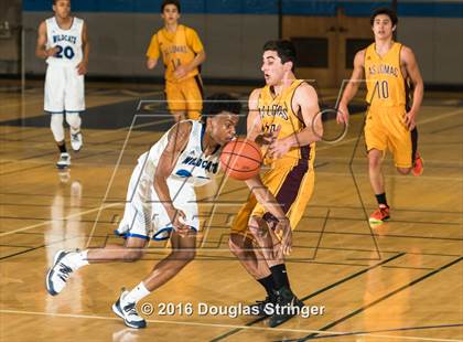 Thumbnail 1 in Oakland vs. Las Lomas photogallery.