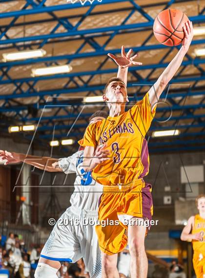Thumbnail 3 in Oakland vs. Las Lomas photogallery.