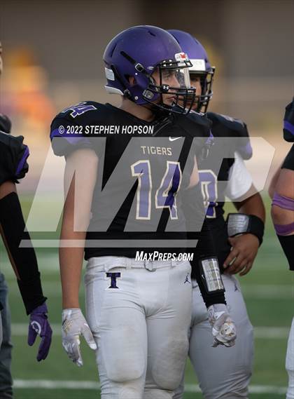 Thumbnail 2 in Enochs @ Tokay photogallery.