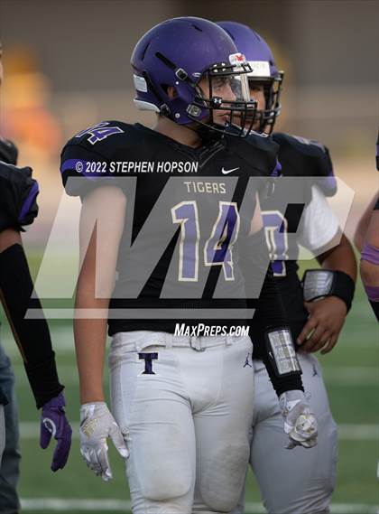 Thumbnail 3 in Enochs @ Tokay photogallery.
